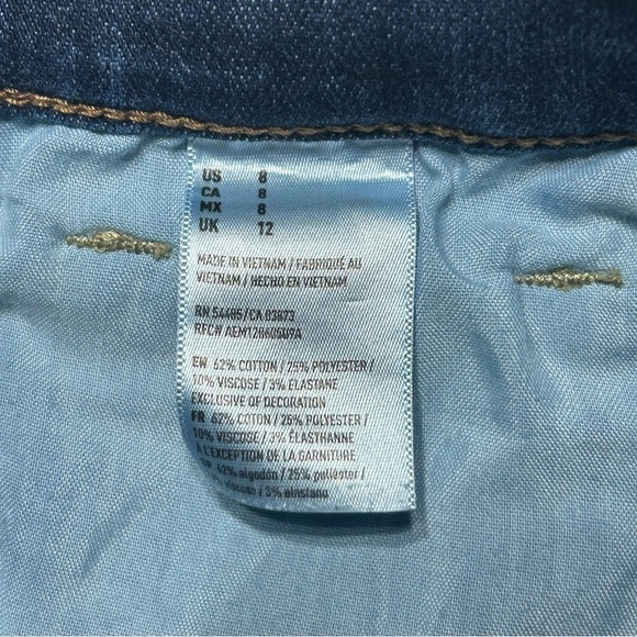 American Eagle Shorts Womens 8 Midi Next Level Stretch Dark Wash Cut Off Raw Hem - Picture 3 of 4